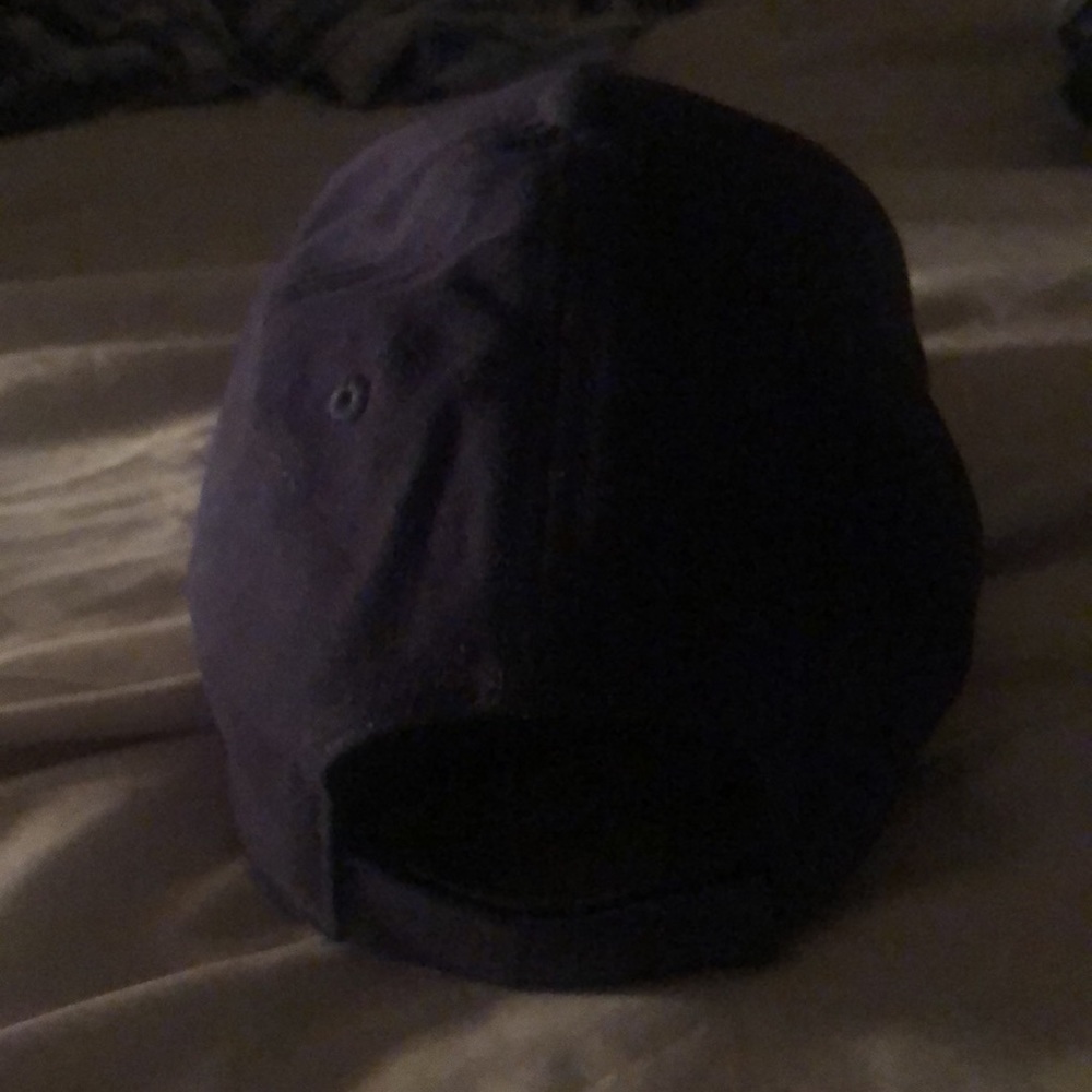 brand new patriots adjustable hat - Picture 3 of 4